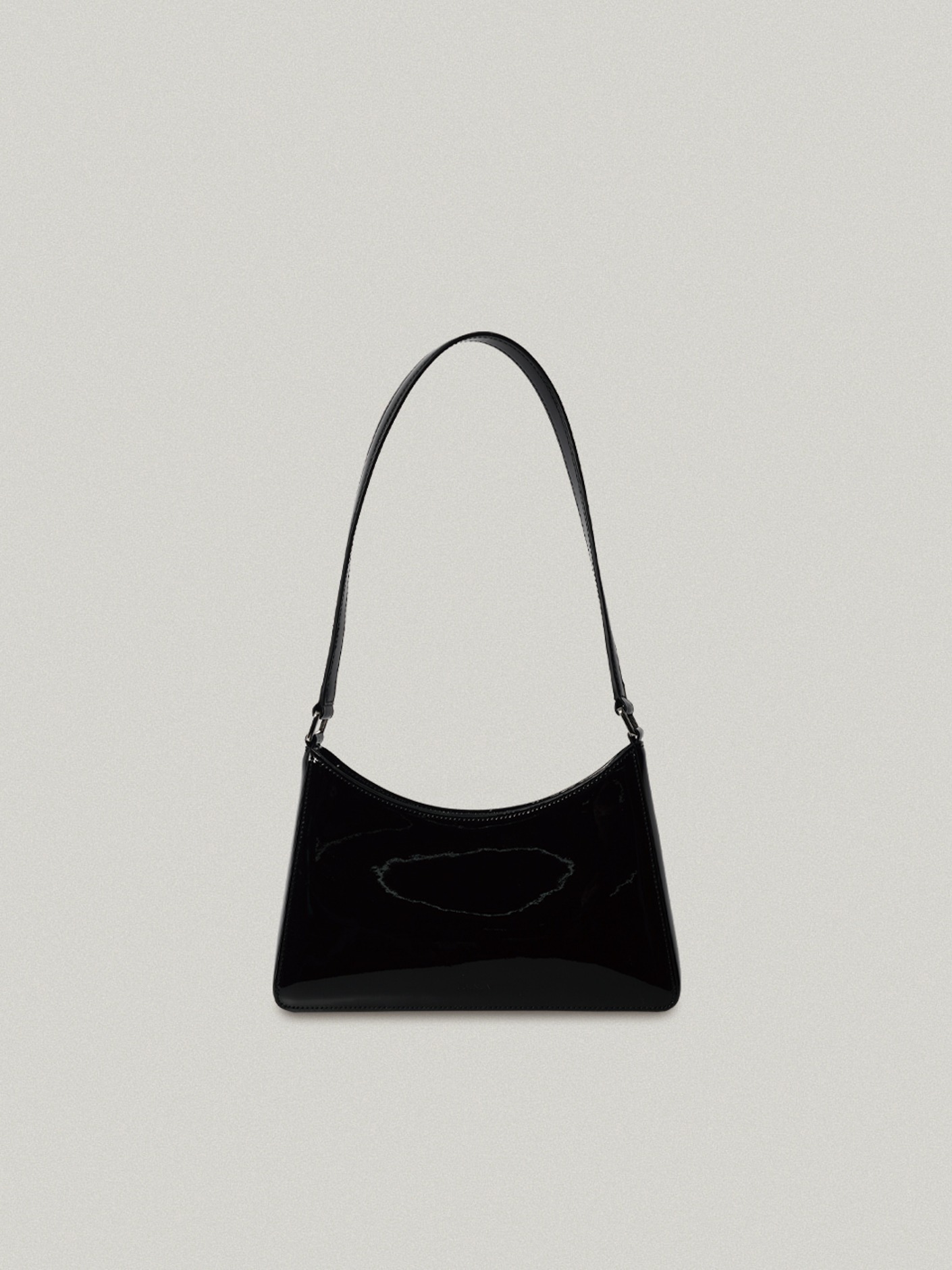 [LIMITED] Arc bag Black - Enamel아크백 - 에나멜